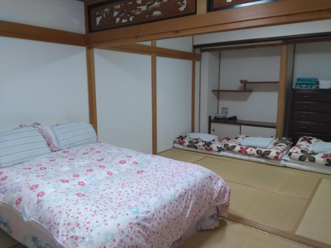 大阪库马楼旅馆 *